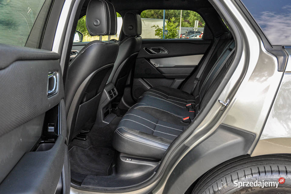 Land Rover Range Rover Velar 30d 300 RDynamic Rok produkcji 2017 dolnośląskie Wrocław