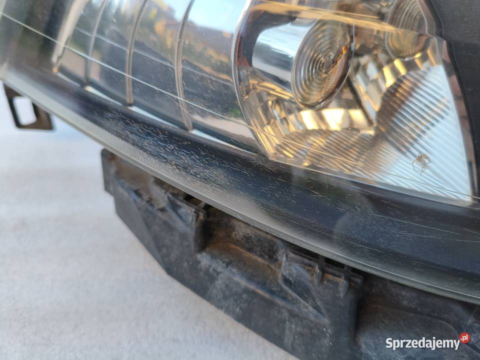 Lampa Prawy Przód Przednia Prawa Renault Laguna Wyszków sprzedam