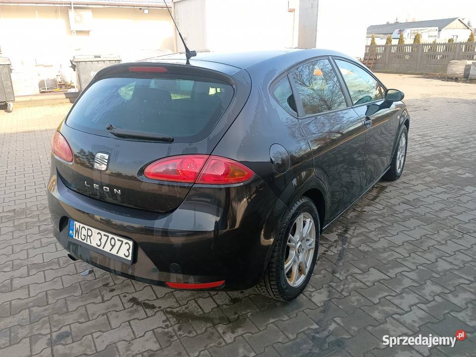 Seat Leon II 16 benzyna LPG 102 2006r Samochody osobowe mazowieckie