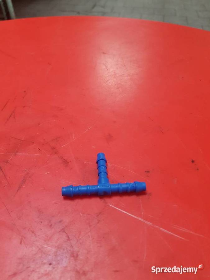 85812699 Rozdzielacz CNH Holland Hydraulika