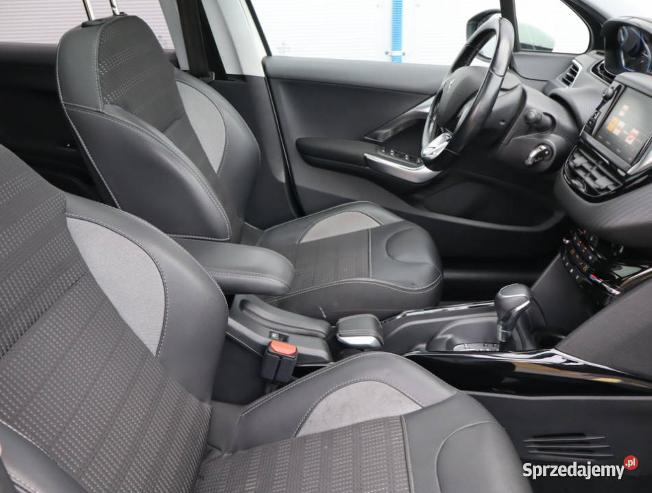 Peugeot 2008 12 PureTech Piaseczno