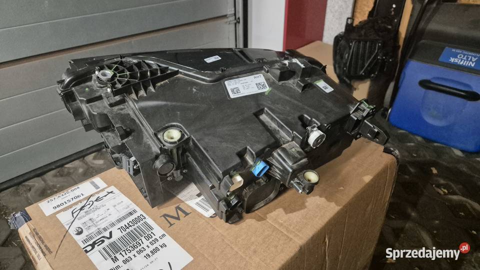 BMW X7 G07 Lampa Przednia Prawq LED LCI Zgorzelec