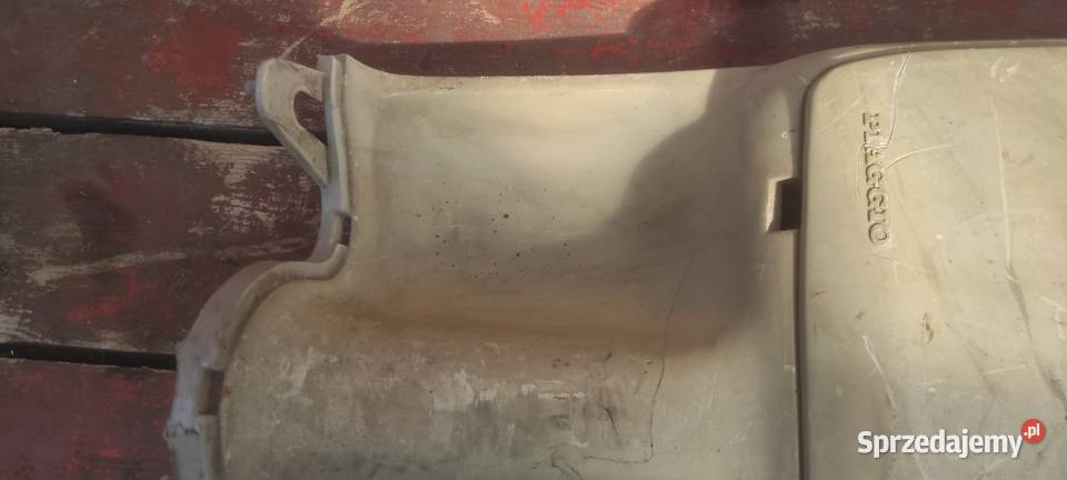 Piaggio Free 50 wypełnienie kolan plastik osłona Elementy nadwozia mazowieckie Warszawa