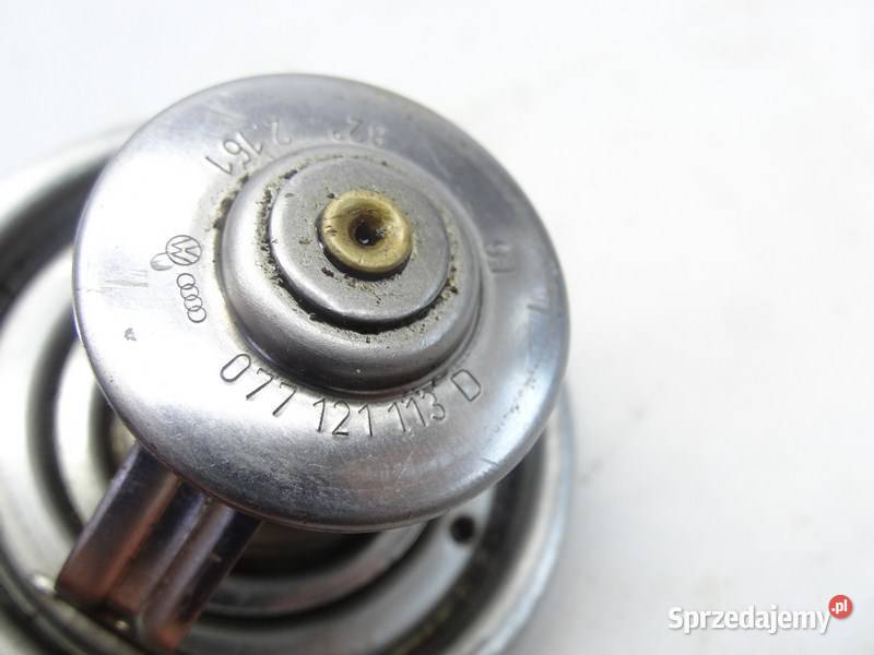 VW AUDI A8 D2 0407 TERMOSTAT 077121113D Termostaty Przemęt sprzedam