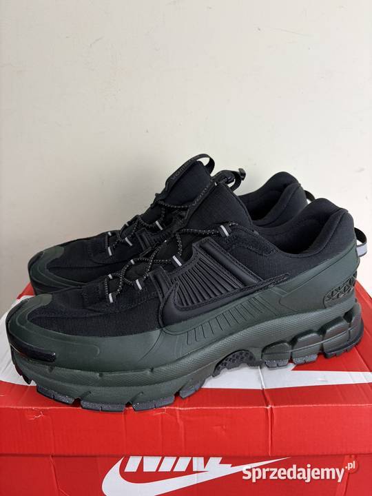 ButySneakersy Nike Zoom Vomero Roam FV2295300 czarny małopolskie Kraków
