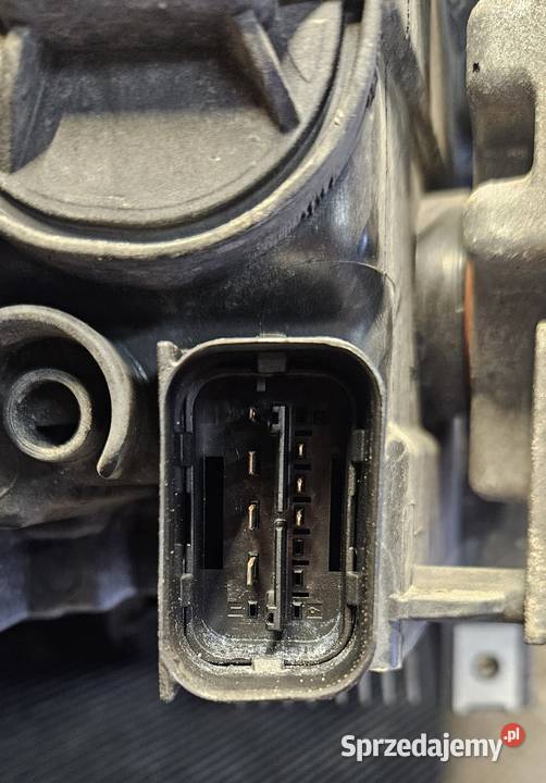 Bmw F10F11 lampy przód Led Xenon