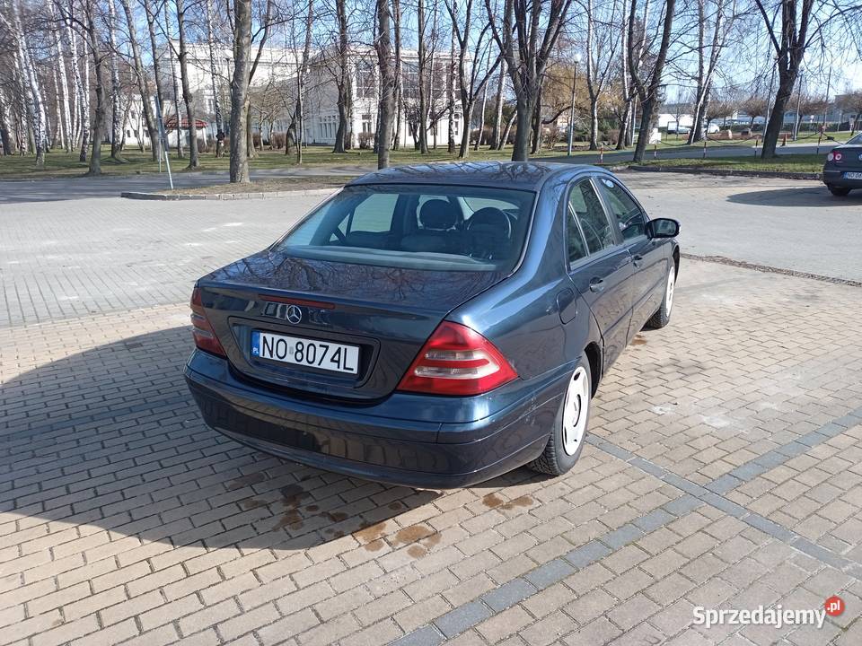 Mercedes c220 2002r 143KM pomorskie Gdynia
