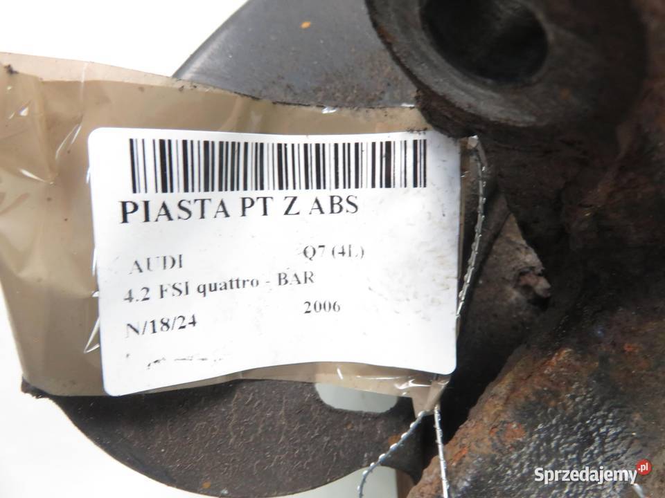 PIASTA TYLNA PRAWA AUDI Q7 42 FSI quattro