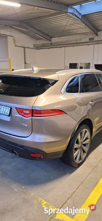 Jaguar FPACE 2016r 2995cm3
