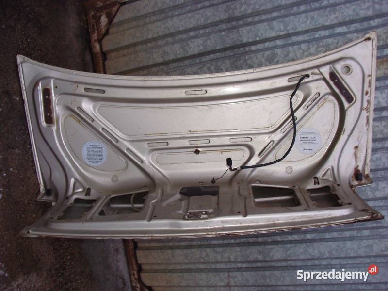 Pokrywa silnikamaska klapa Opel Omega A