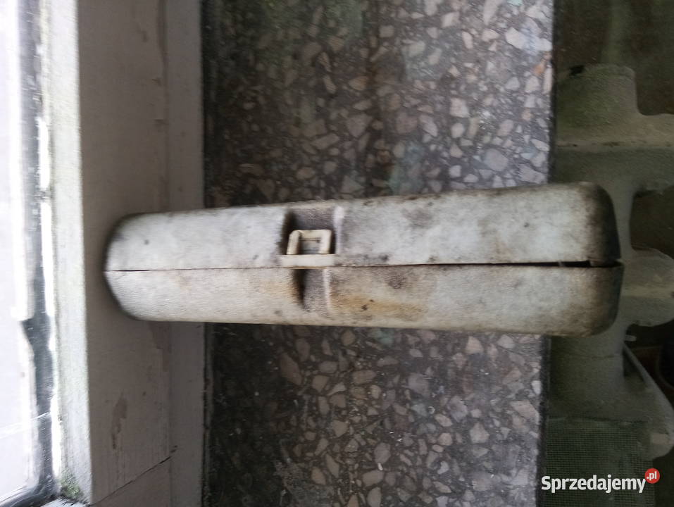 Oryginalna skrzynka narzędziowa Fiat 126p Maluch śląskie Mysłowice sprzedam