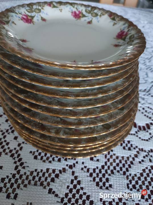 talerzyk talerz deserowy porcelanowy chodzież
