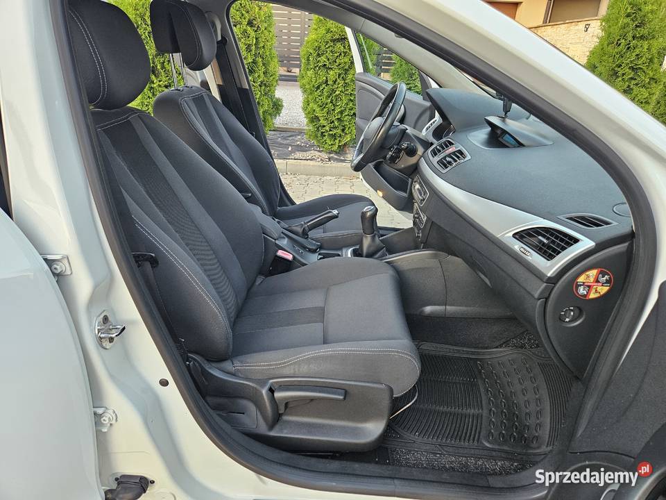 Renault Megane 2008 16 bogata wersja nowe światła do jazdy dziennej sprzedam