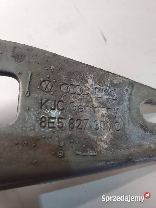 ZAWIAS KLAPY TYŁ LEWY AUDI A4 B7 8E5827301C LY7H Przystajń sprzedam
