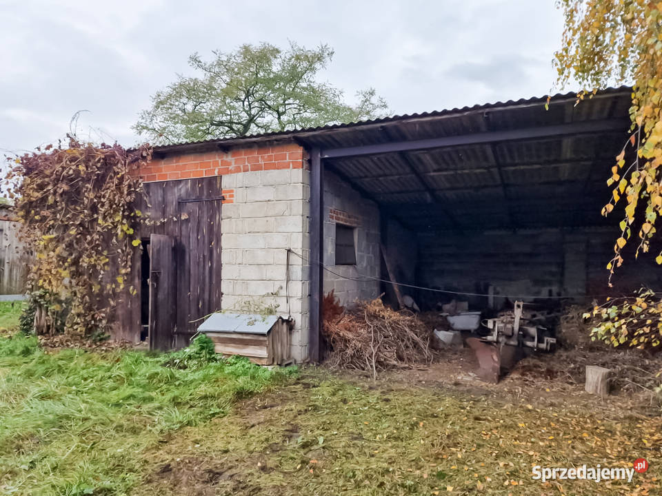 Piękne siedlisko budynki gospodarcze Biskupie