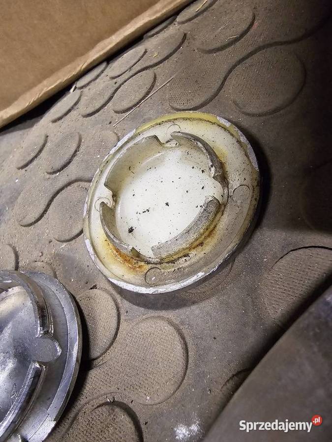 Kawasaki GPZ 500 korek zaślepka zaślepki korki Jelenia Góra