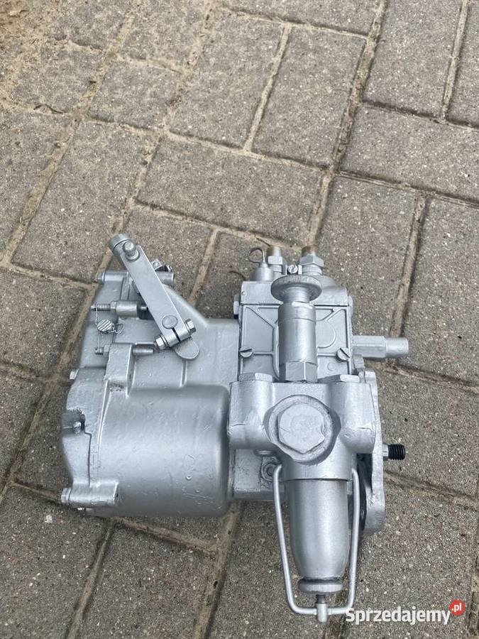 Pompa wtryskowa paliwa Ursus c328 C330 Warszawa