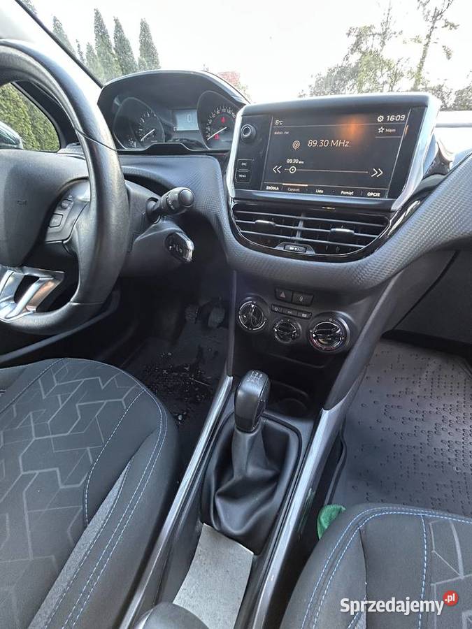 Peugeot 2008 12 Puretech Style 1200cm3 Poznań