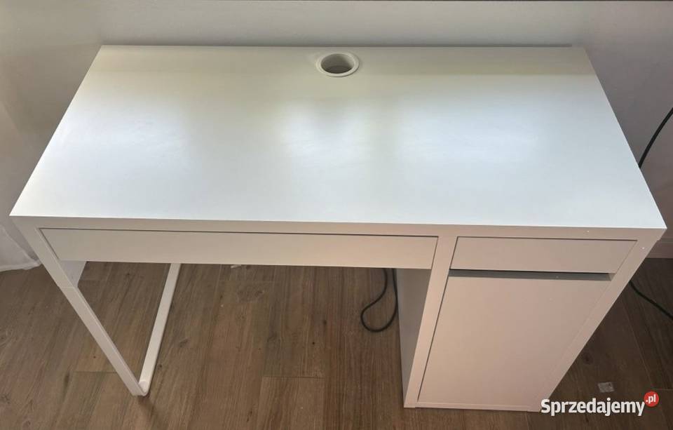 Oddam biurko MICKE z IKEA kujawsko-pomorskie Toruń