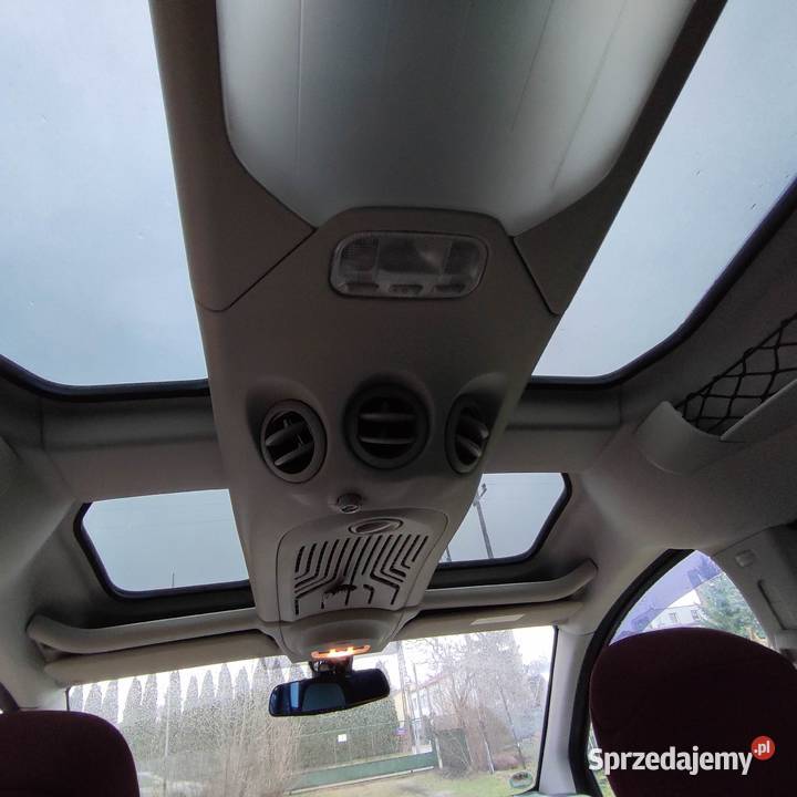 Citroen Berlingo Multispace film Warszawa