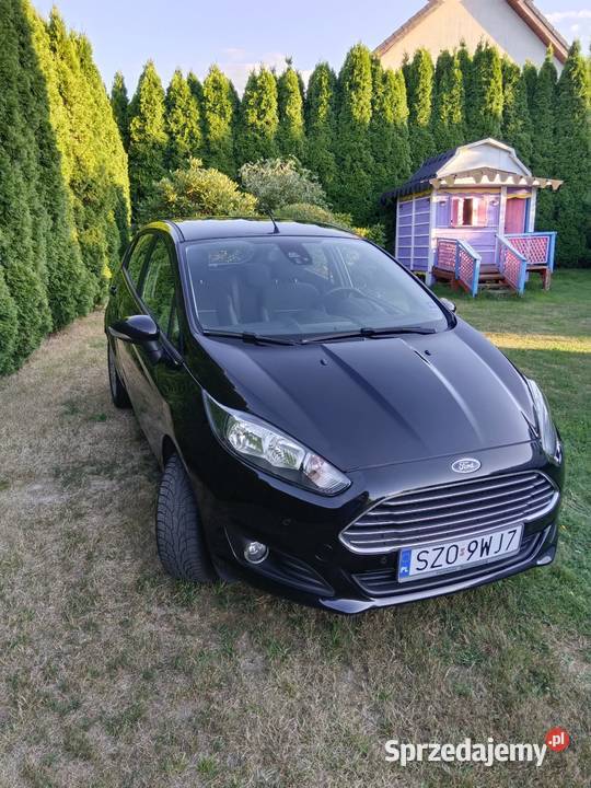 Ford Fiesta lift 2015r czarny