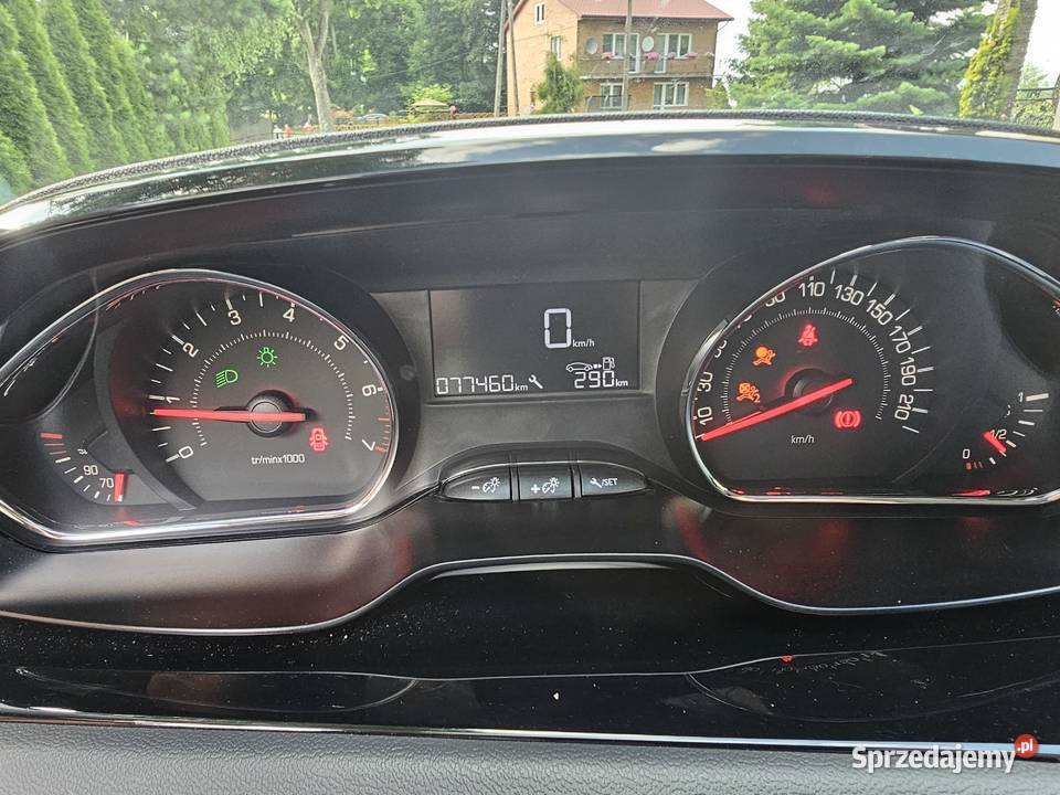 Peugeot 208 I 14 14 VTI uszkodzony Kraśnik