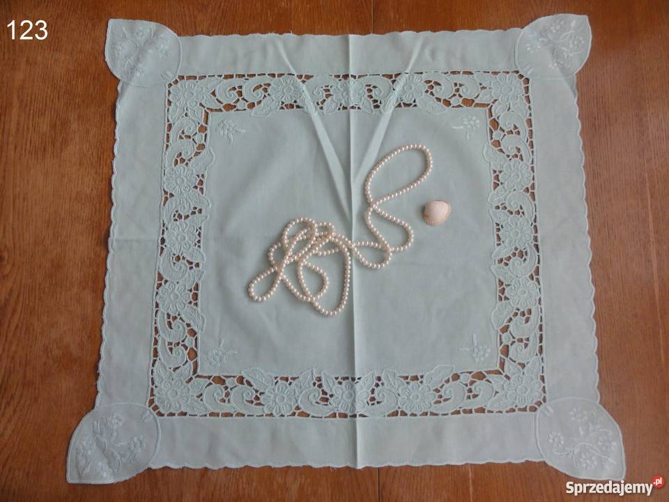 Serwetki bieżniki kolorowe niebieskie wyszywane Lublin