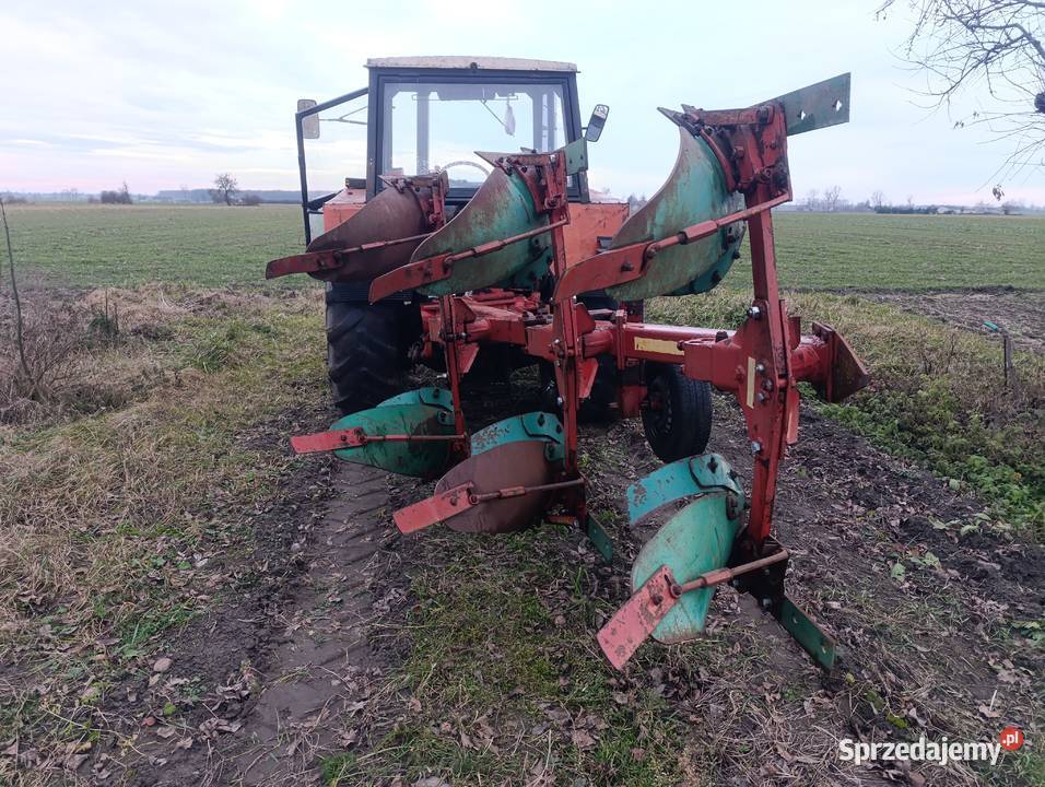 Pług 3 obrotowy Krone Mustang 1203 Trębki