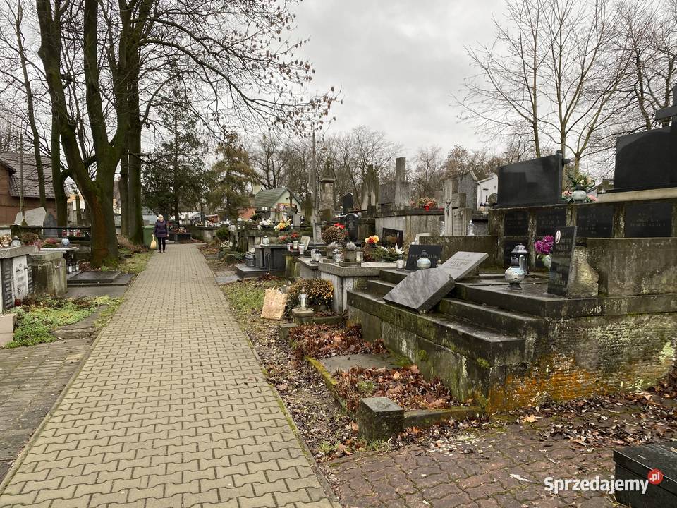 Grobowiec z miejscem Radom Limanowskiego