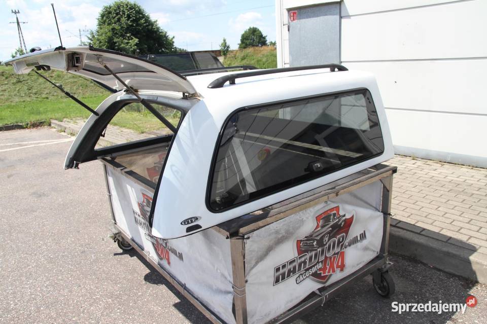 Zabudowa Toyota Hilux klapy boczne Alpha Pasłęk sprzedam