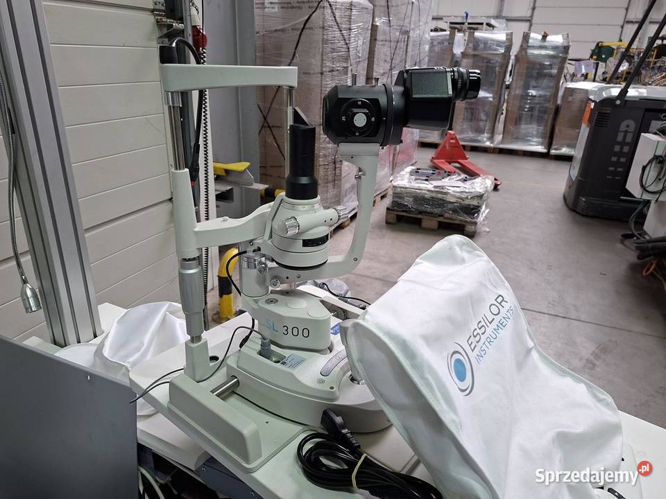 Foropter ESSILOR VISION R800 z wyposażeniem 8640 Sprzęt medyczny Warszawa