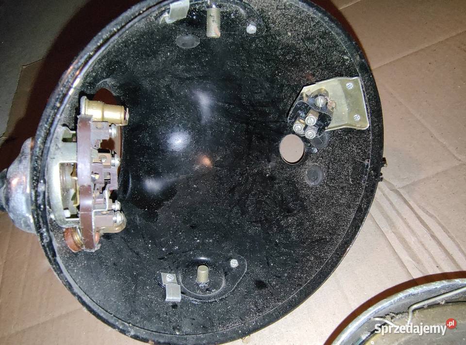 Obudowa lampy przedniej K750 Motoryzacja Leszno