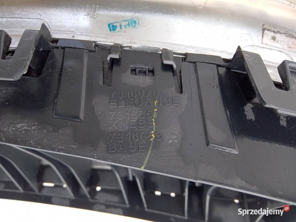 NERKA LEWA GRILL ATRAPA BMW X5 F15 X6 F16 osobowe Nowy Tomyśl