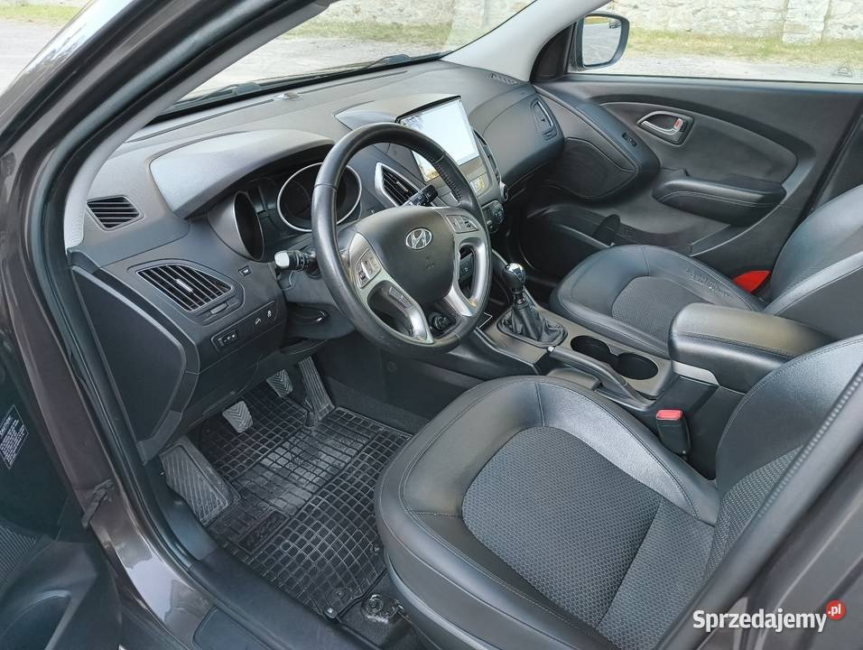 Hyundai ix35 20 Diesel 2WD brązowy ix35 Skorzeszyce