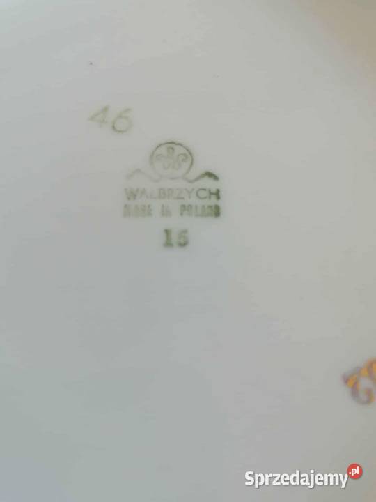 Komplet Głębokich Talerzy Wałbrzych PRL