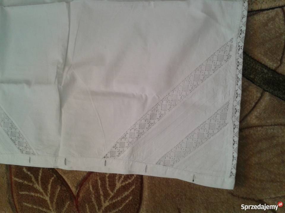 Poszewka haftowana na poduszkę