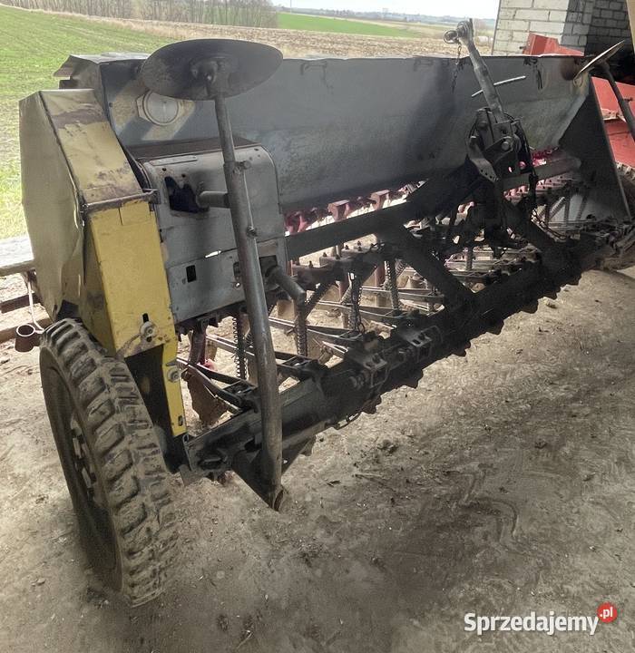 Sprzedam agregat uprawowosiewny z siewnikiem nieuszkodzony Garbowice