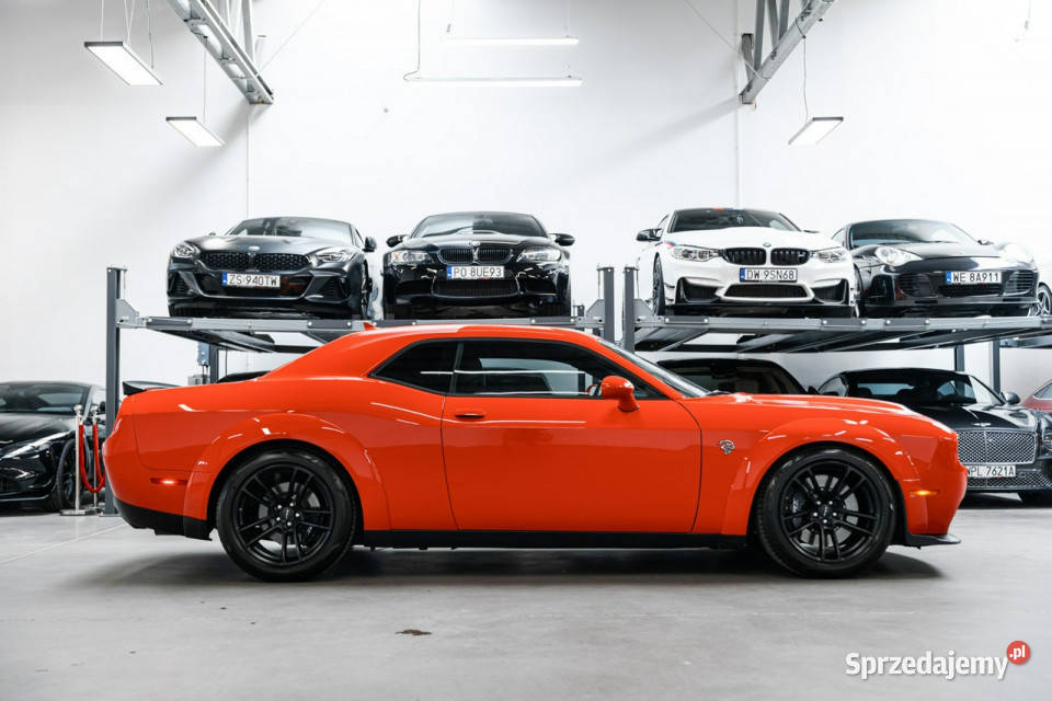 Dodge Challenger SRT Hellcat 62 V8 HEMI 717 światła LED Motoryzacja Węgrzce