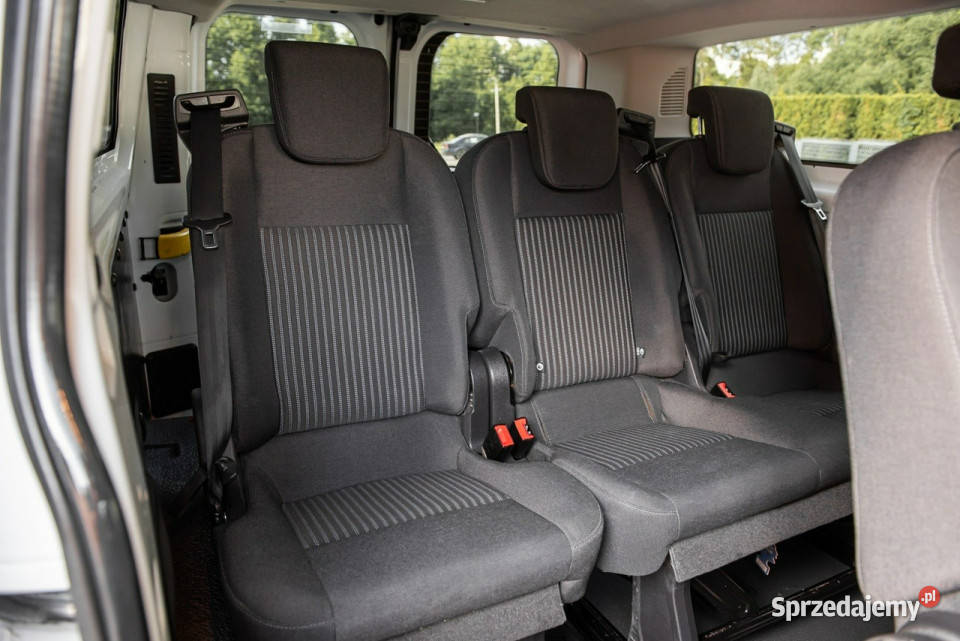 Ford Transit Custom LONG 8 osobowy 20TDCI 130 4/5 Zwoleń