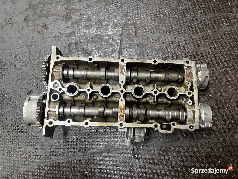 Pokrywa zaworów 14 Tsi CAVD 03C 103 475 BC