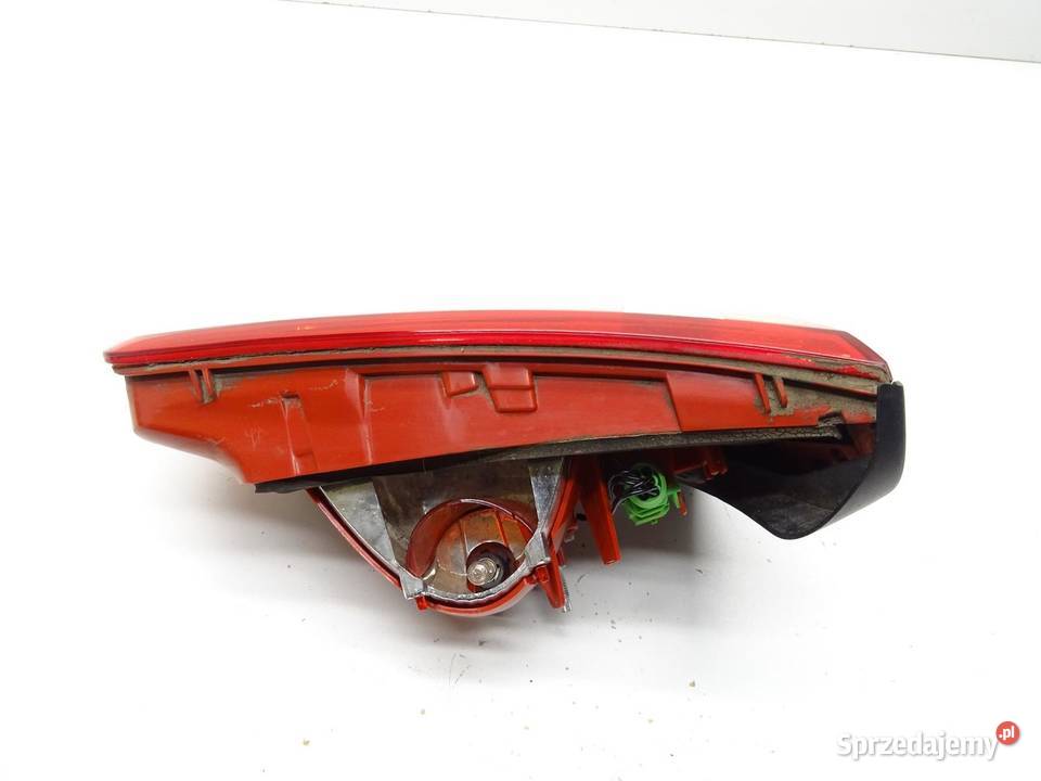 LAMPA LEWY TYŁ LEWA W KLAPĘ 4G5945093A AUDI A6