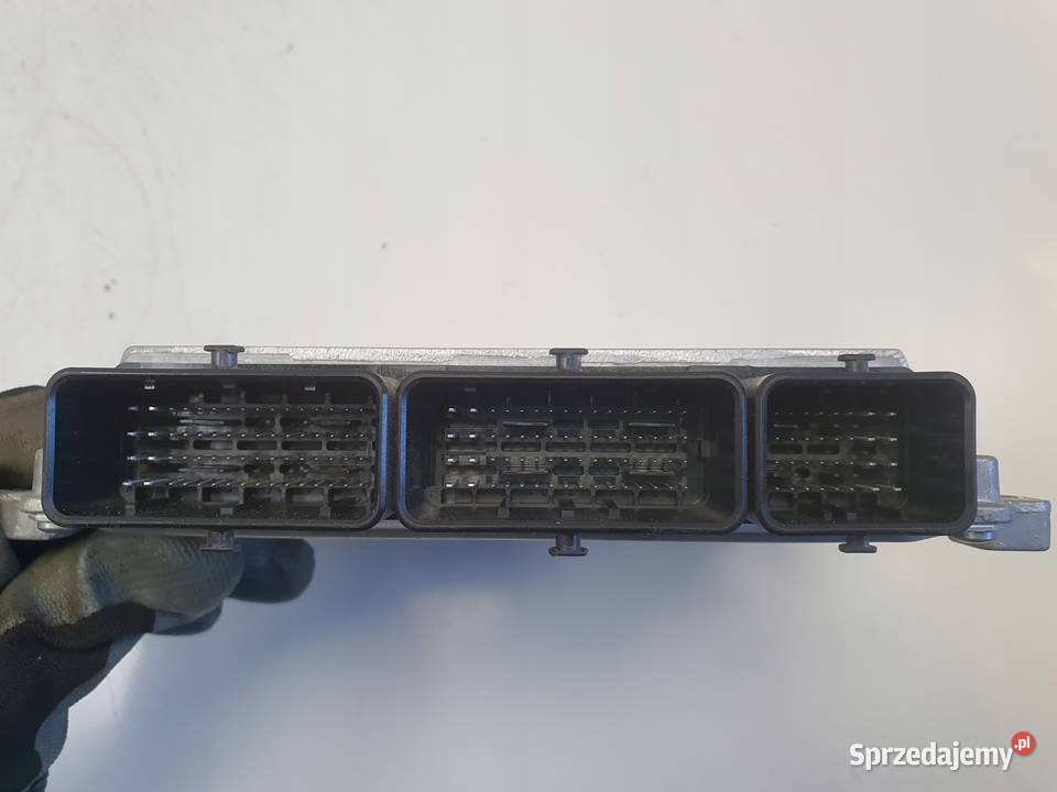 Renault Clio IV 09 TCE KOMPUTER SILNIKA