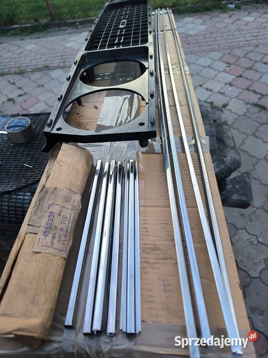 Polonez Borewicz Grill listwy Rok produkcji 1981 Stalowa Wola