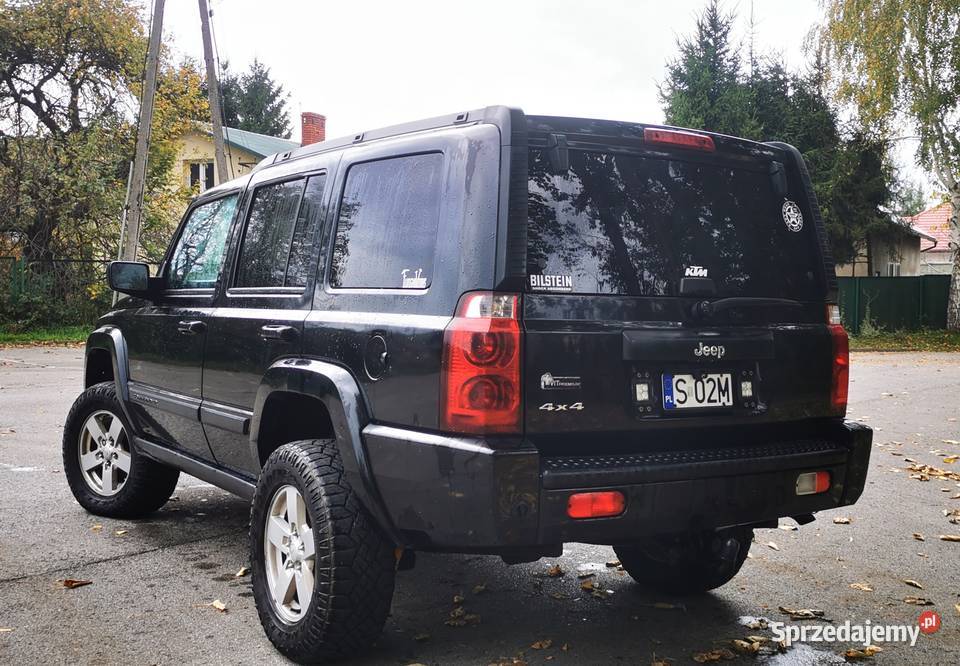 Jeepa Commander 37 benzyna gaz lift 3 cale gniazdo AUX sprzedam