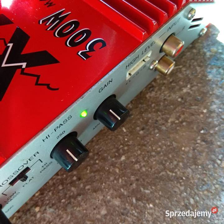 Wzmacniacz car audio XXL AMP250 300W mosfet Świebodzice