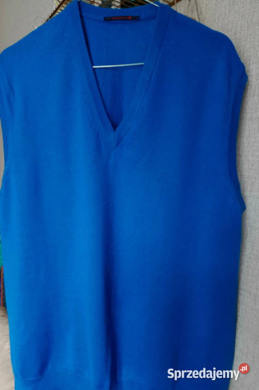 Bezrękawnik męski z dekoltem w serek Łódź