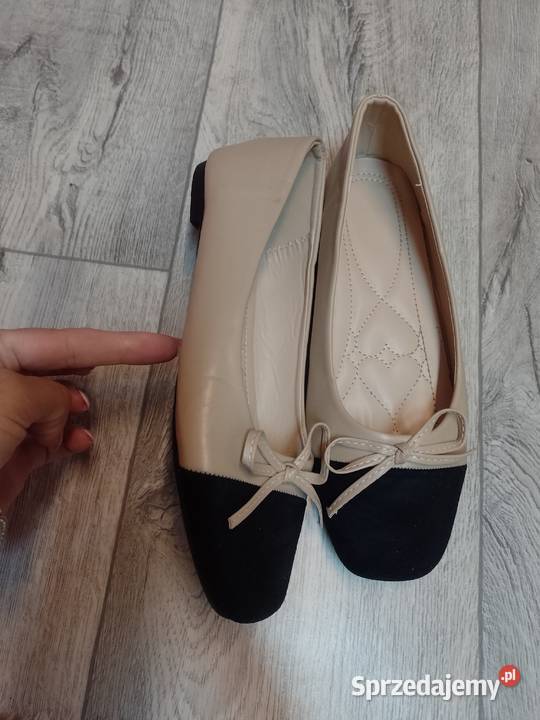 3940 Beżowo czarne baleriny wieczorowe na skóra ekologiczna Kraków