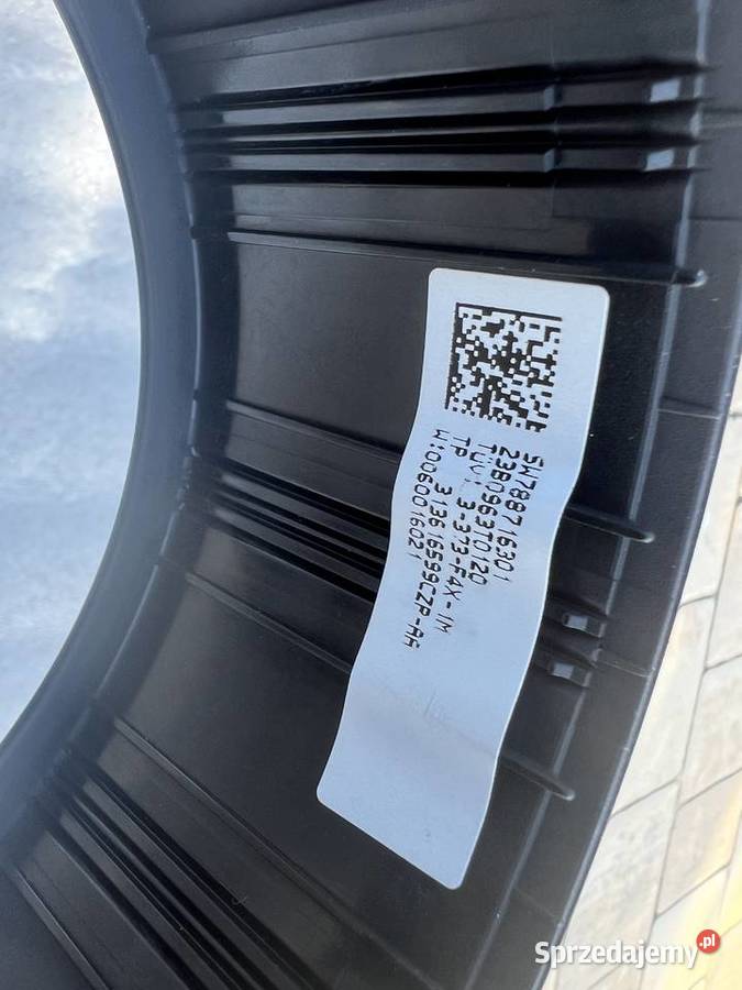 Blenda kierownicy sportowej BMW serii F oryginał Uniejów