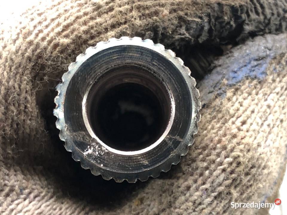 PÓŁOŚ PRAWY PRZÓD VW PASSAT B8 14 150 PRZEGUB