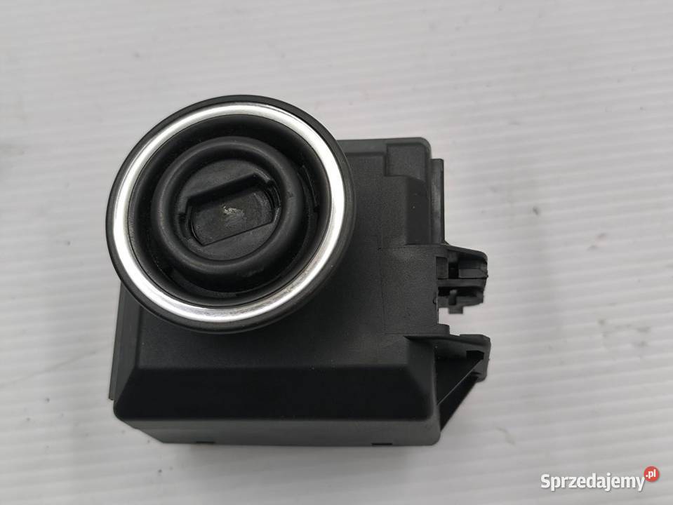 STACYJKA CZYTNIK KLUCZYKA MERCEDES EKLASA W212